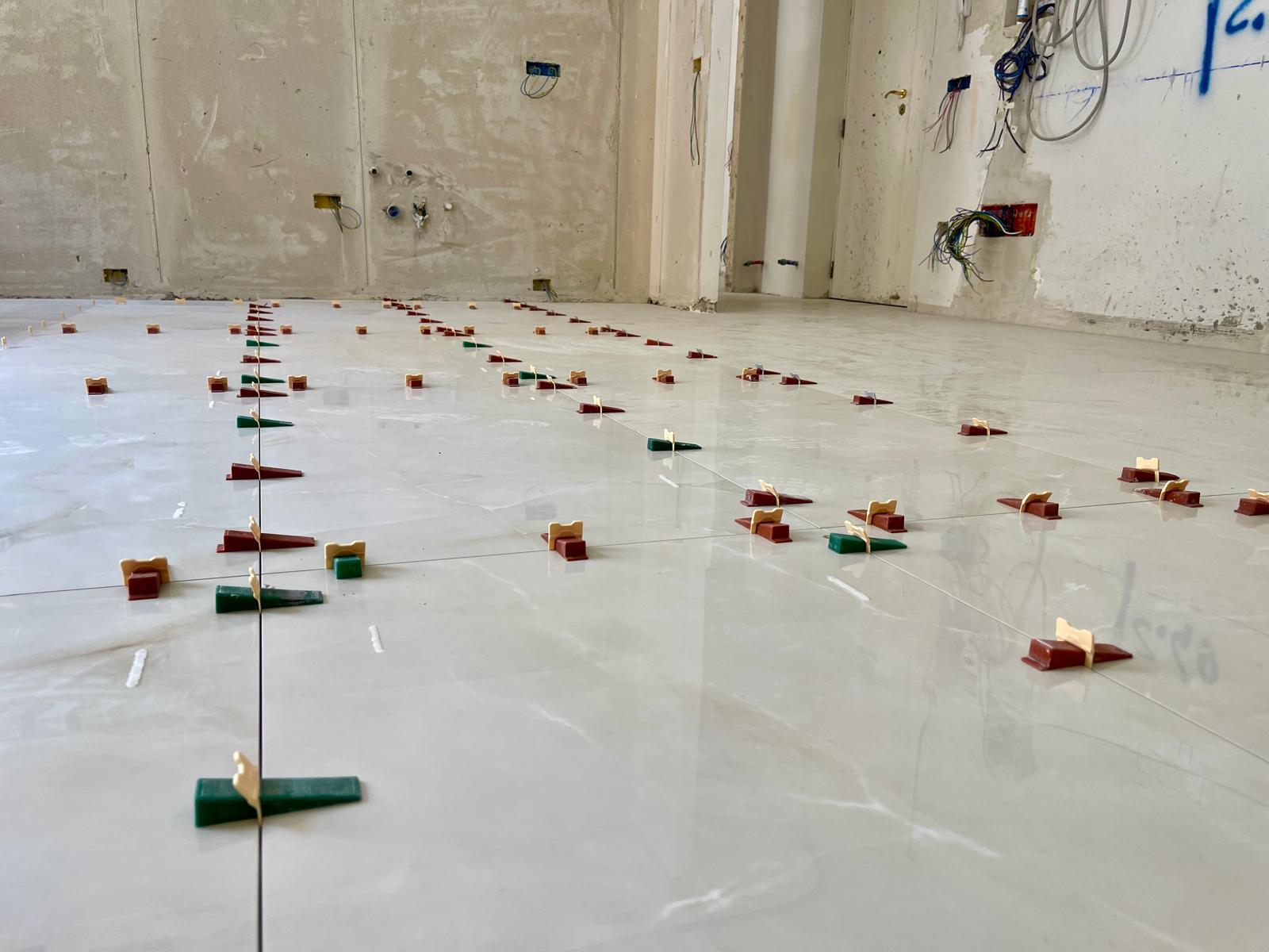 Cantiere edile — lavori di costruzione in corso