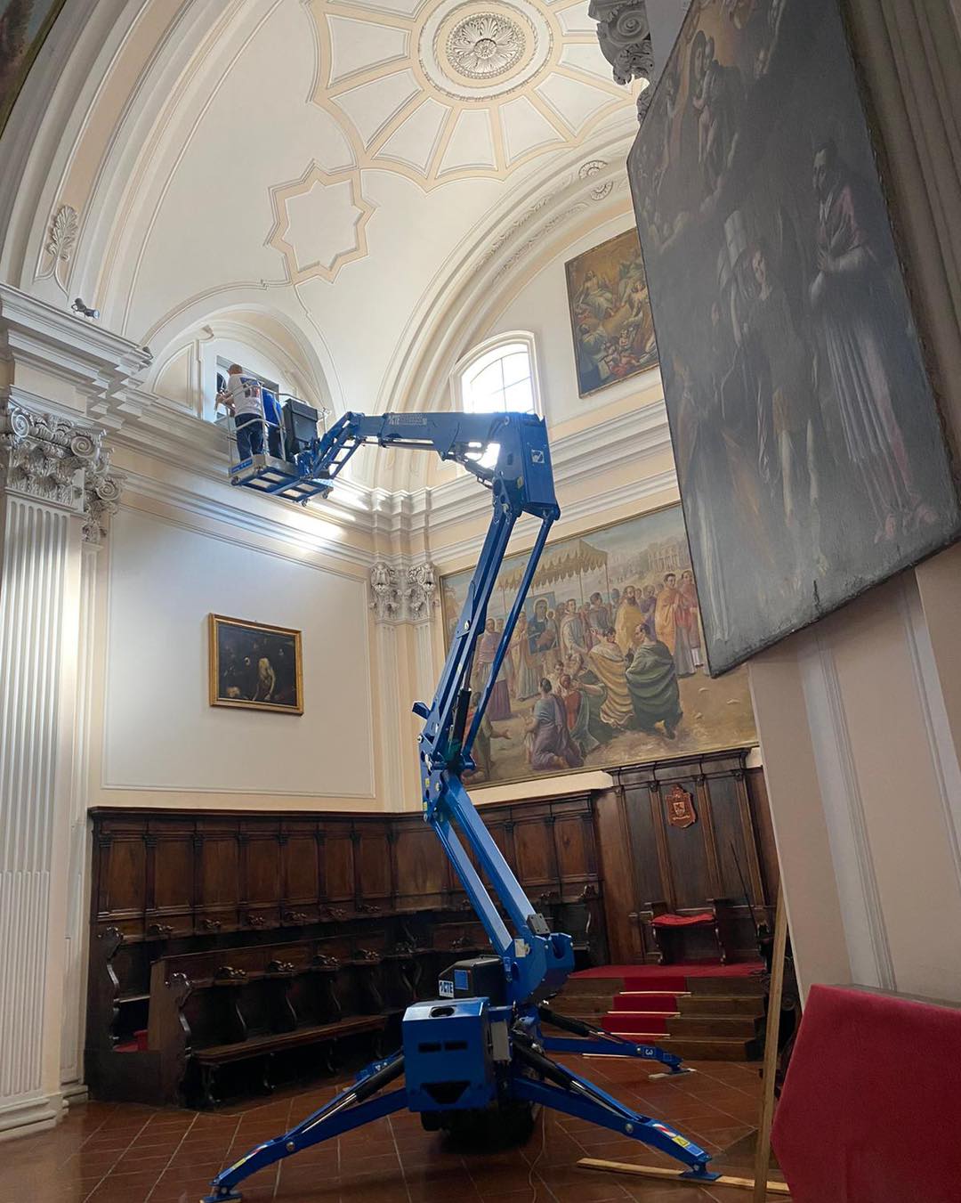 Piattaforma elevatrice in edificio storico
